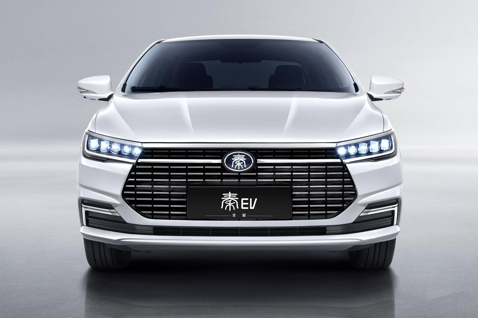 比亚迪秦EV